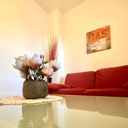 La Magnolia Apartment Aosta Bagian luar foto